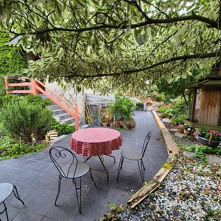 Habitación en casa particular Maison Proche De La Gare Lisieux